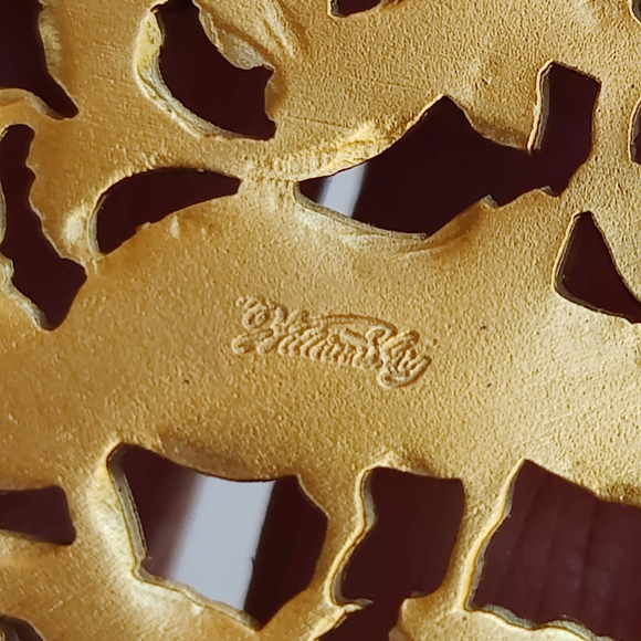 Rare Vintage Williamsburg Hidden Dog Face Brooch - Picture 5 of 6